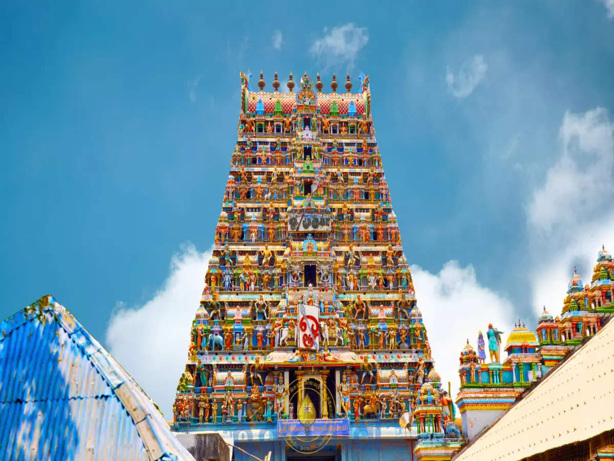 The Fascinating Legend Of Tamil Nadu’s Sikkal Singara Velar Temple 