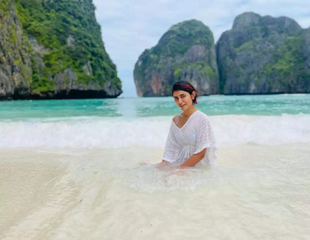 `Wink girl` Priya Prakash Varrier turns mermaid in a blue bikini, vacays in style in Thailand