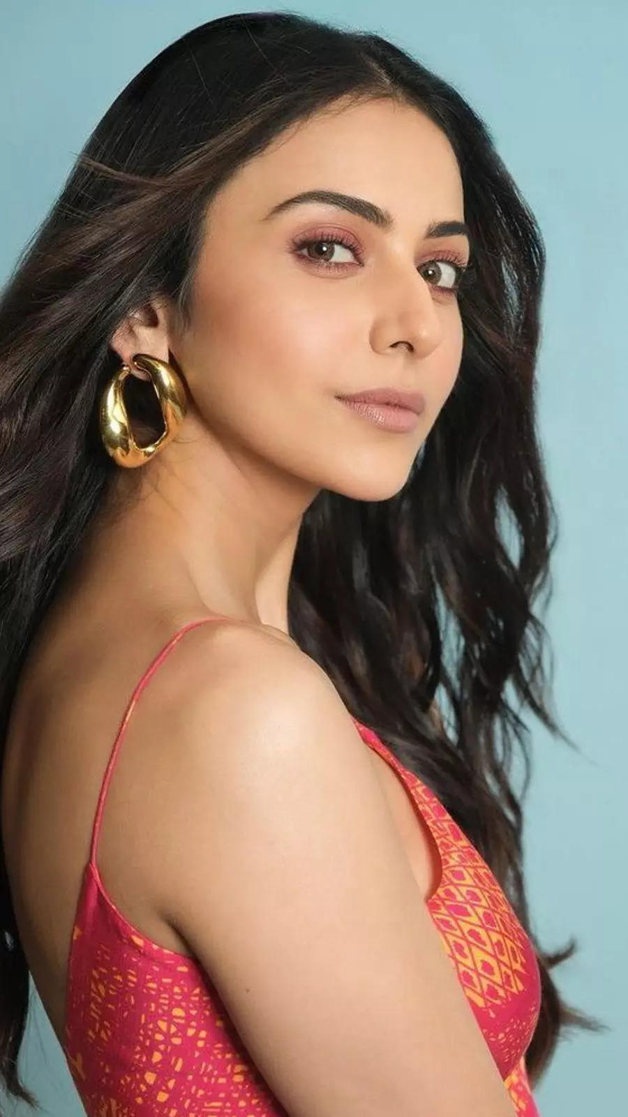 10 times Rakul Preet Singh dazzled in stylish outfits | Times of India