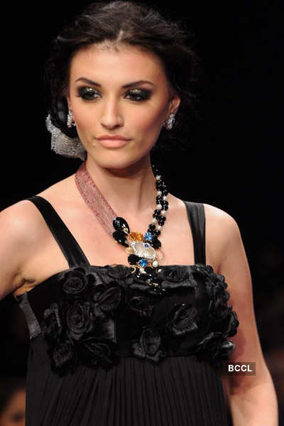  IIJW 2011: Alpana Gujral