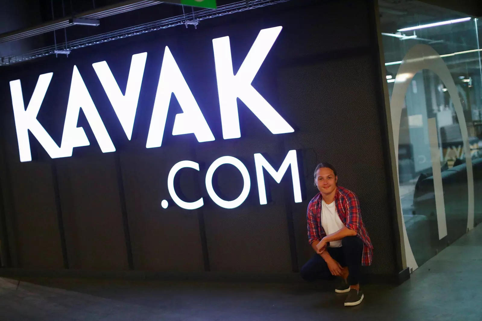 kavak: SoftBank-backed tech unicorn Kavak expands in Middle East, aims to invest to $130 million in next two years