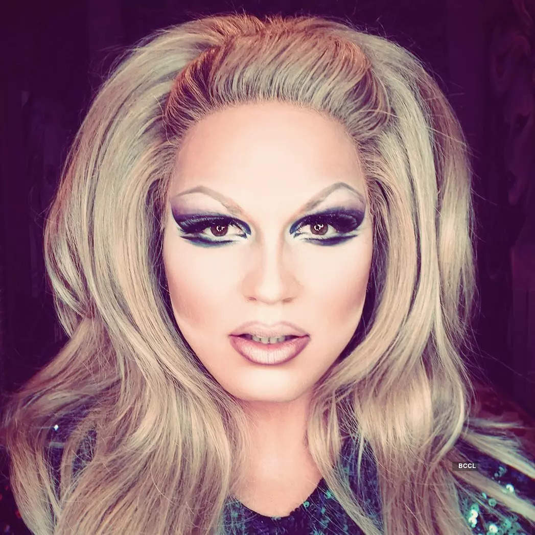 Meet Britney Spears' impersonator Derrick Barry