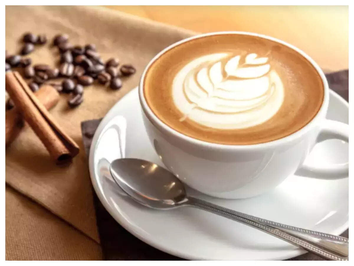 How to make restaurant style frothy coffee without beating with hands