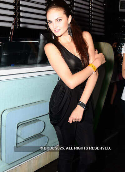 Strike A Pose Night @ Hype