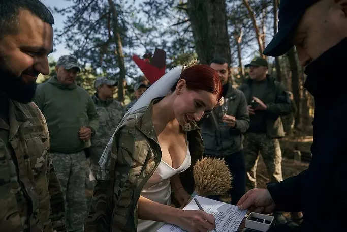 Ukrainian beauty queen Evgenia Emerald’s wartime wedding!