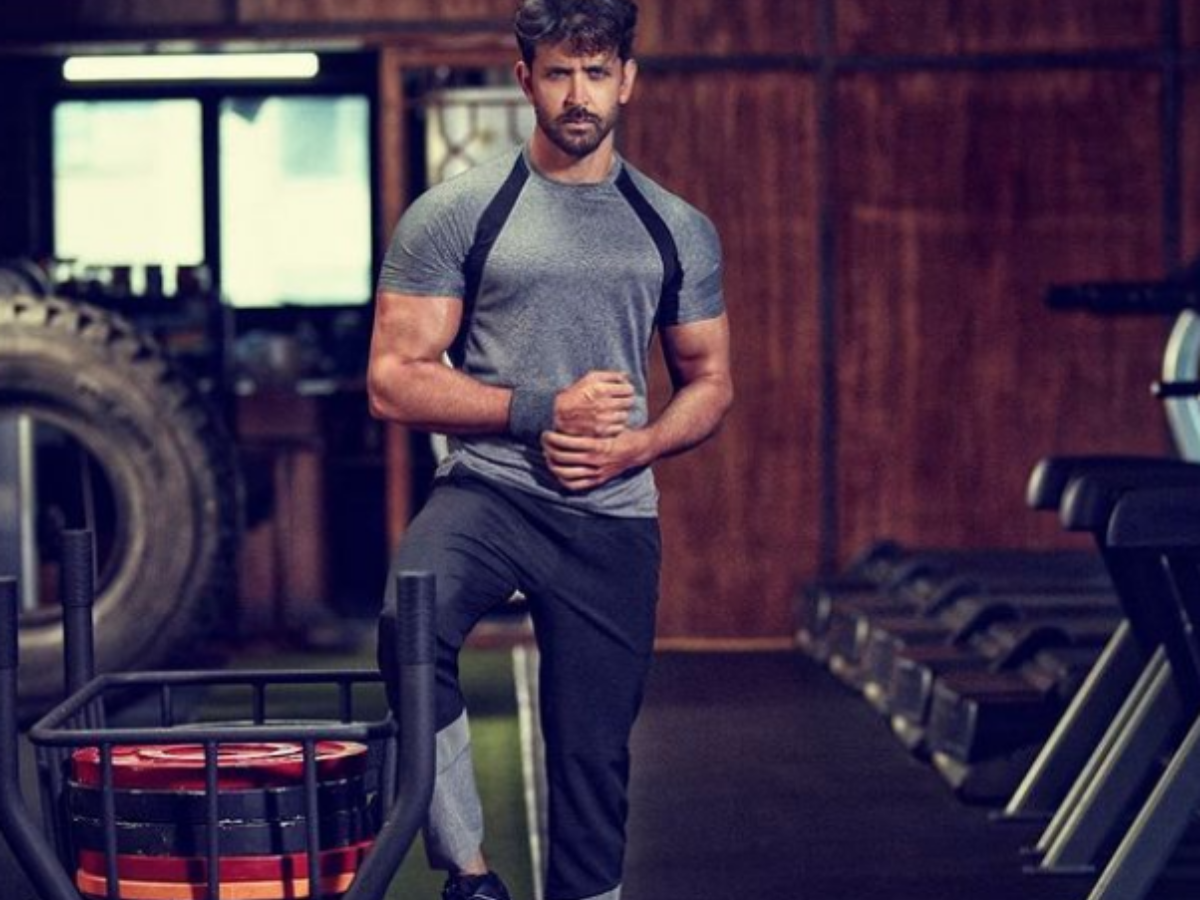 Take A Look At Bulked Up Hrithik Roshan For 'Fighter'!