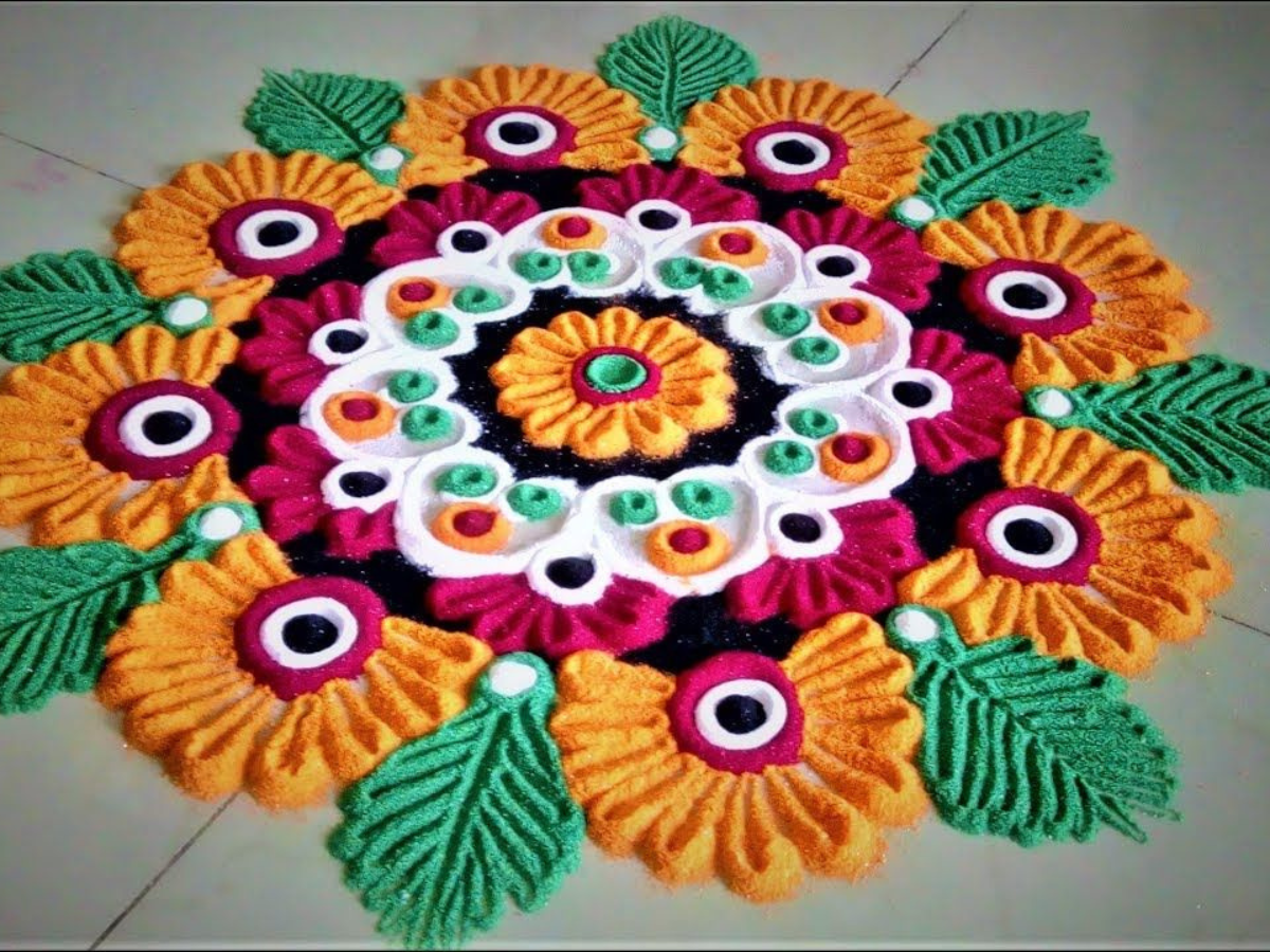 Diwali Rangoli Design: Happy Diwali 2022: Colourful rangoli designs for ...