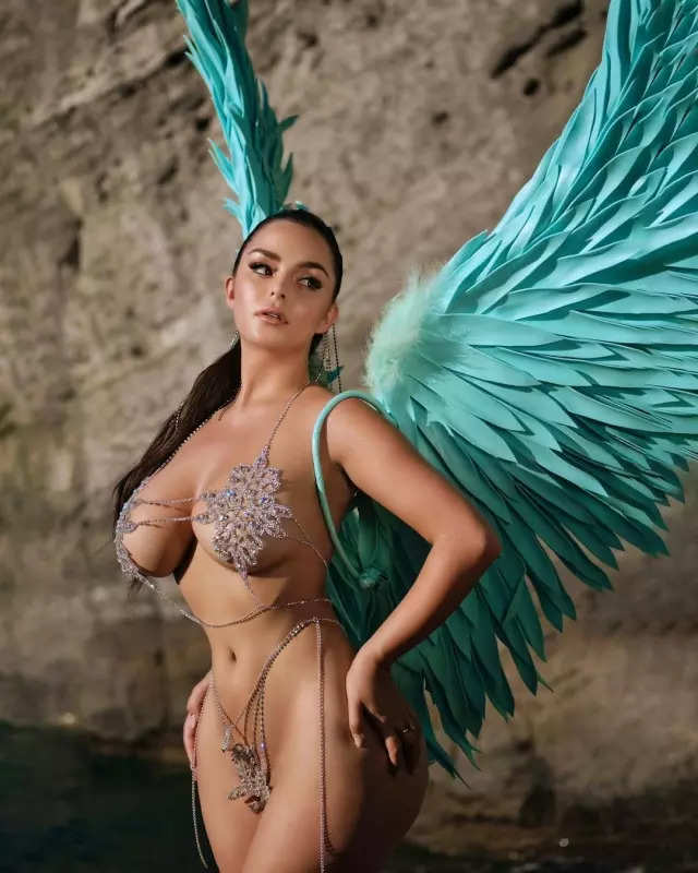 Mesmerising pictures of Instagram sensation Demi Rose as an Egyptian Queen