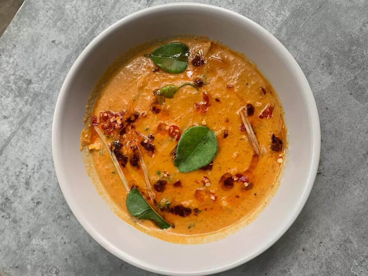 Curried Coconut & Pumpkin Soup