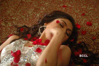 Manjari Phadnis @ 'B3' music video