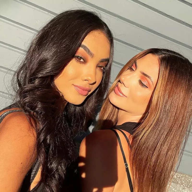 Miss Argentina 2020 Mariana Varela and Miss Puerto Rico 2020 Fabiola Valentin tie the knot