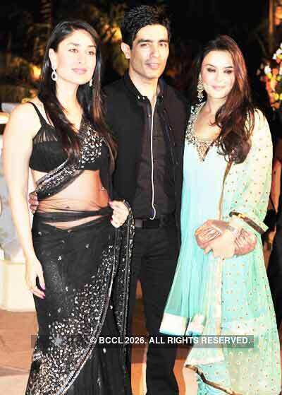 'Ritu Kumar to design Bebo's wedding outfit'