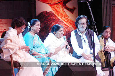 Lata Mangeshkar @ 'Tagore Forever'