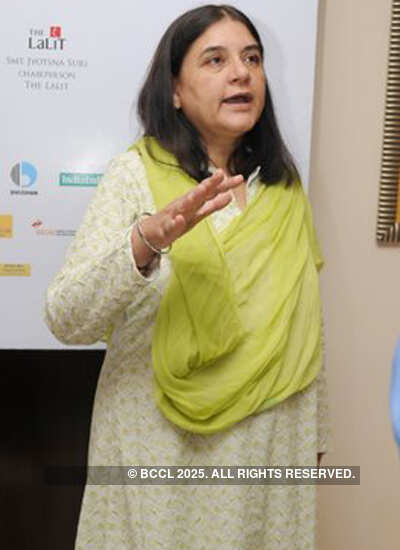 People For Animals exhibition announcement