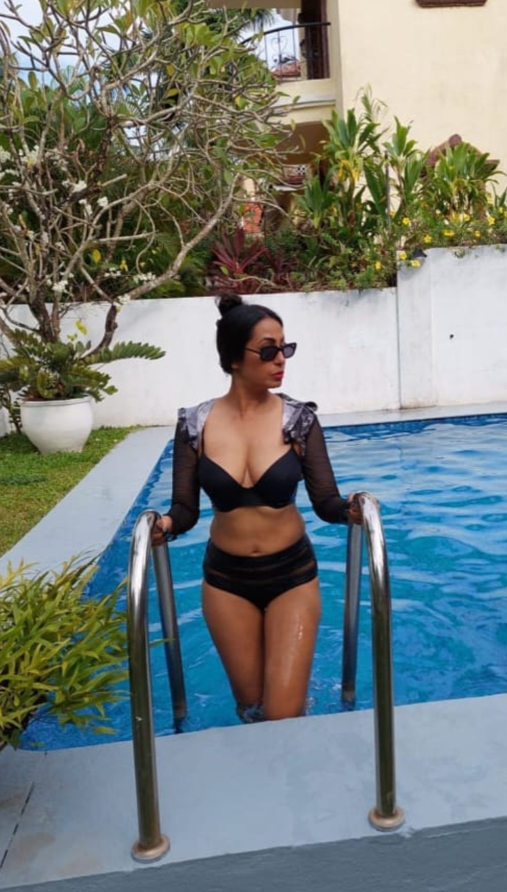 Kashmera Shah s bold and beautiful swimsuit looks The Times of India