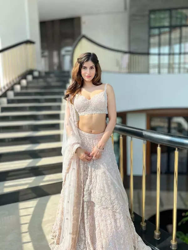 Stunning holiday pictures of ‘Bom Diggy Diggy’ girl Sakshi Malik, who is a true diva in real life