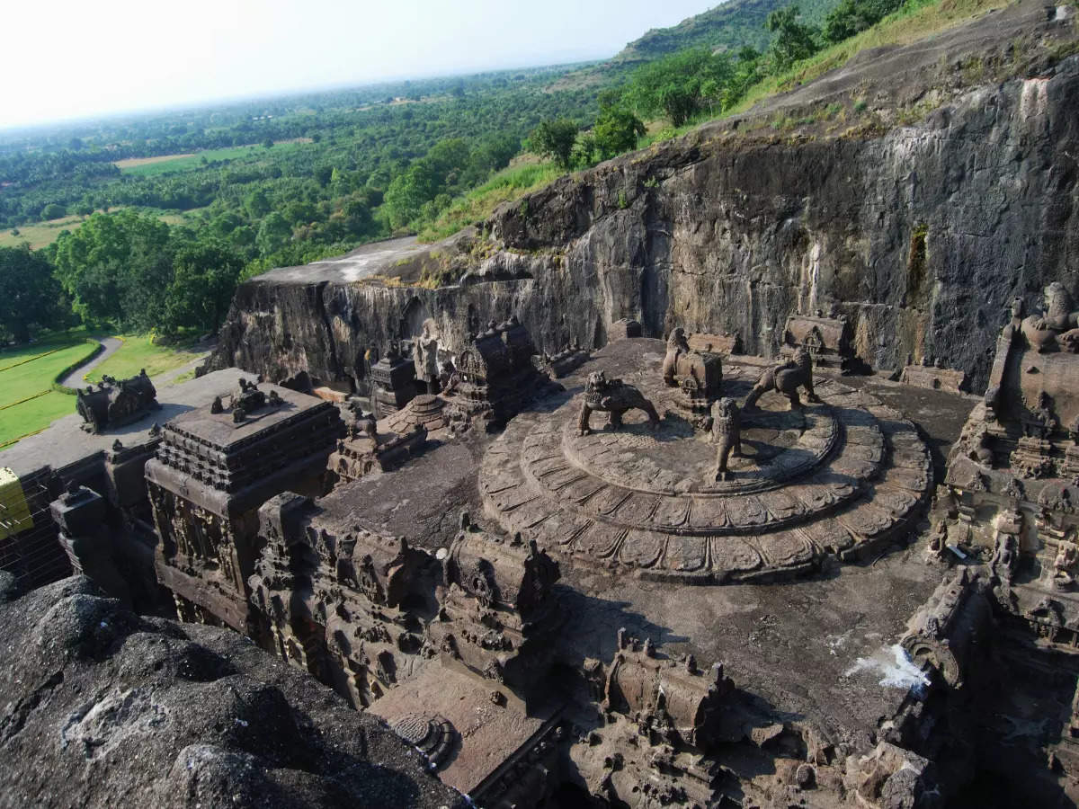 Interesting facts about Ellora Caves in Maharashtra