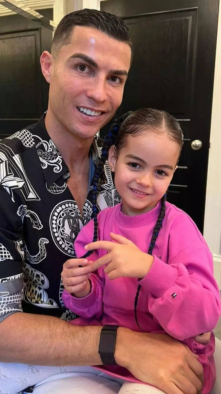 Cristiano Ronaldo's Family: A Closer Look at His Life with Georgina ...