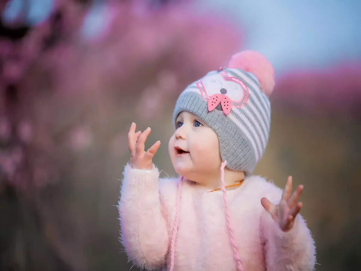 How to dress your baby perfectly for the upcoming cold weather | The Times  of India