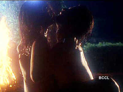 Ravi to sue producer over nude pics!