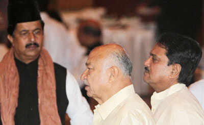 Vice President hosts Iftaar party