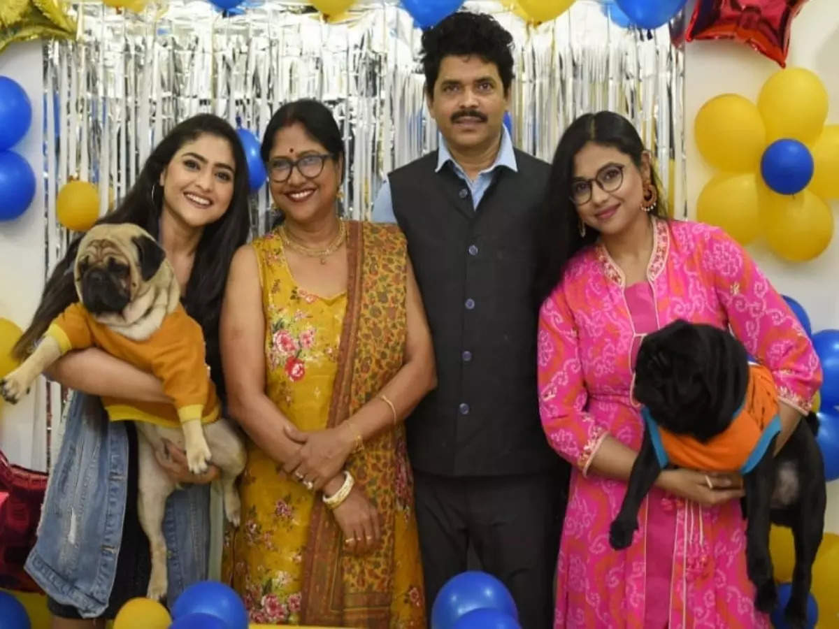 In Pics: Here's a look back at late actress Aindrila Sharma's happy moments  with family | The Times of India