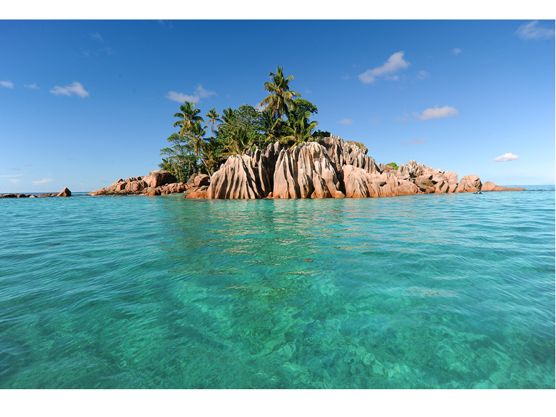 Your holiday destination – Islands of Love, Seychelles Your holiday destination – Islands of Love, Seychelles
