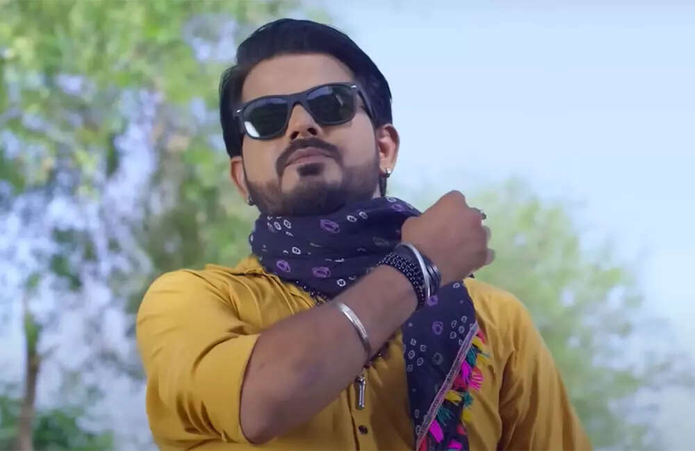 Love-You-Mhari-Jaan1