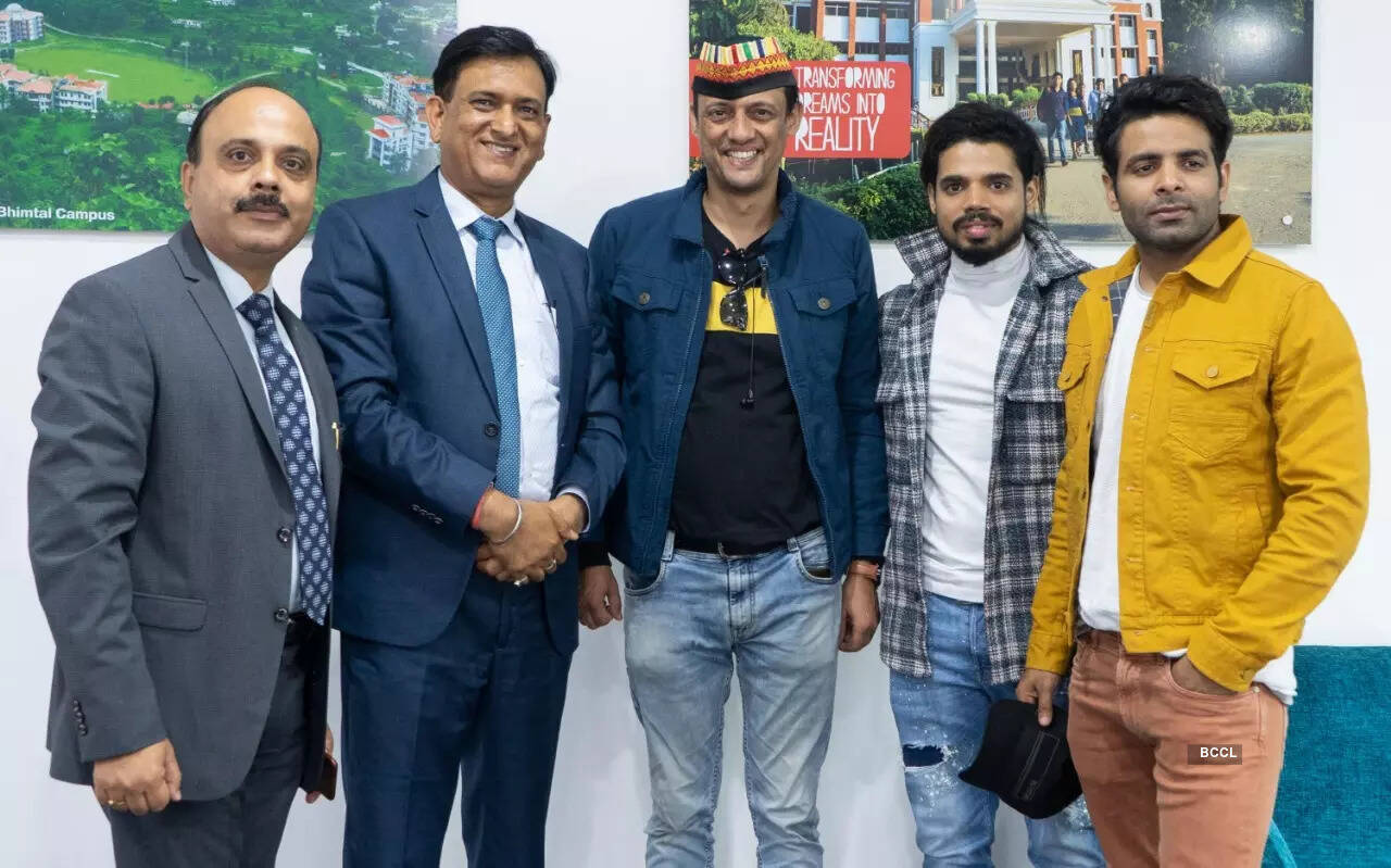 In Pictures: &lsquo;Shukrdosh&rsquo; promises to be a laugh riot