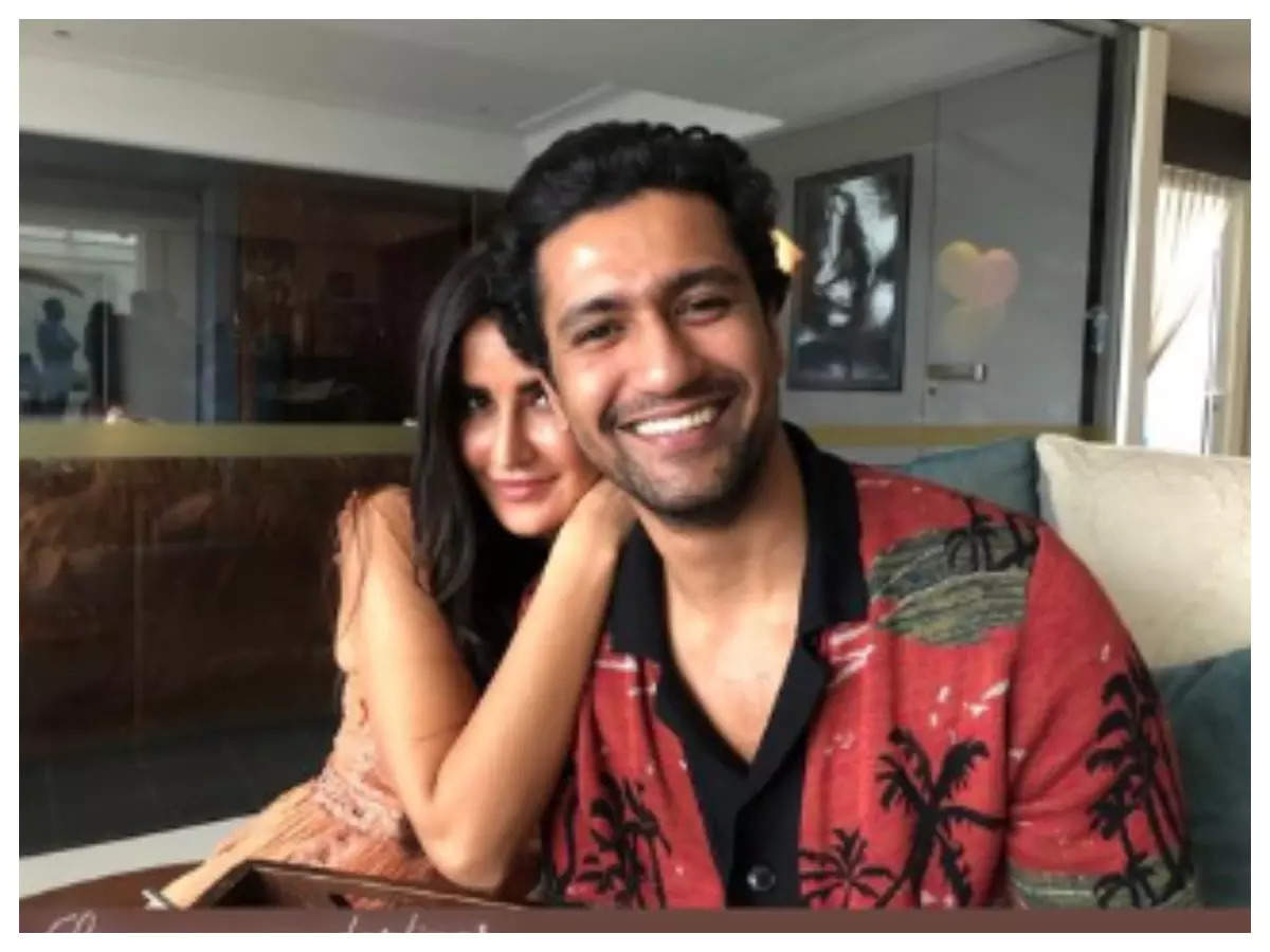 This UNSEEN PIC of Katrina Kaif and Vicky Kaushal is simply unmissable! | Hindi Movie News