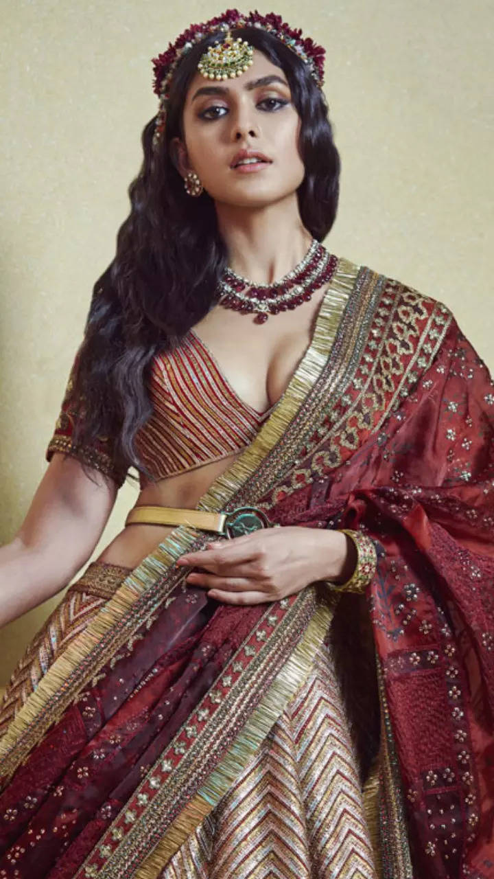 From lehenga to sari: 10 hot bridal looks to steal from Mrunal