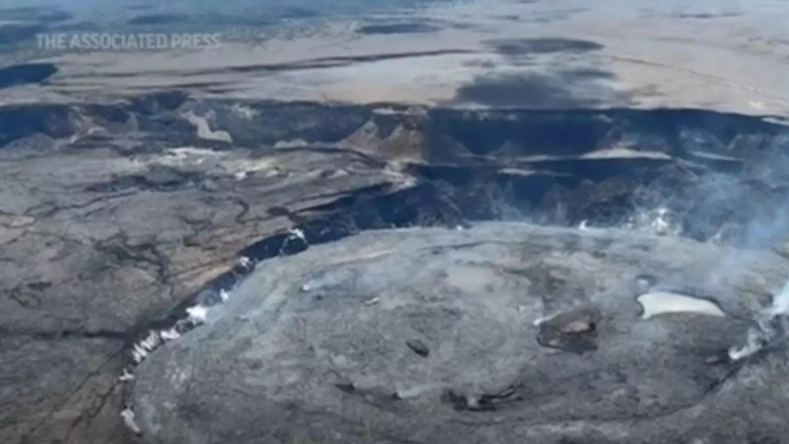 Two active Hawaii volcanoes have stopped erupting