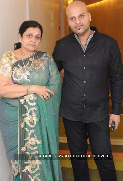 Asha and Gautam Gupta's fashion show