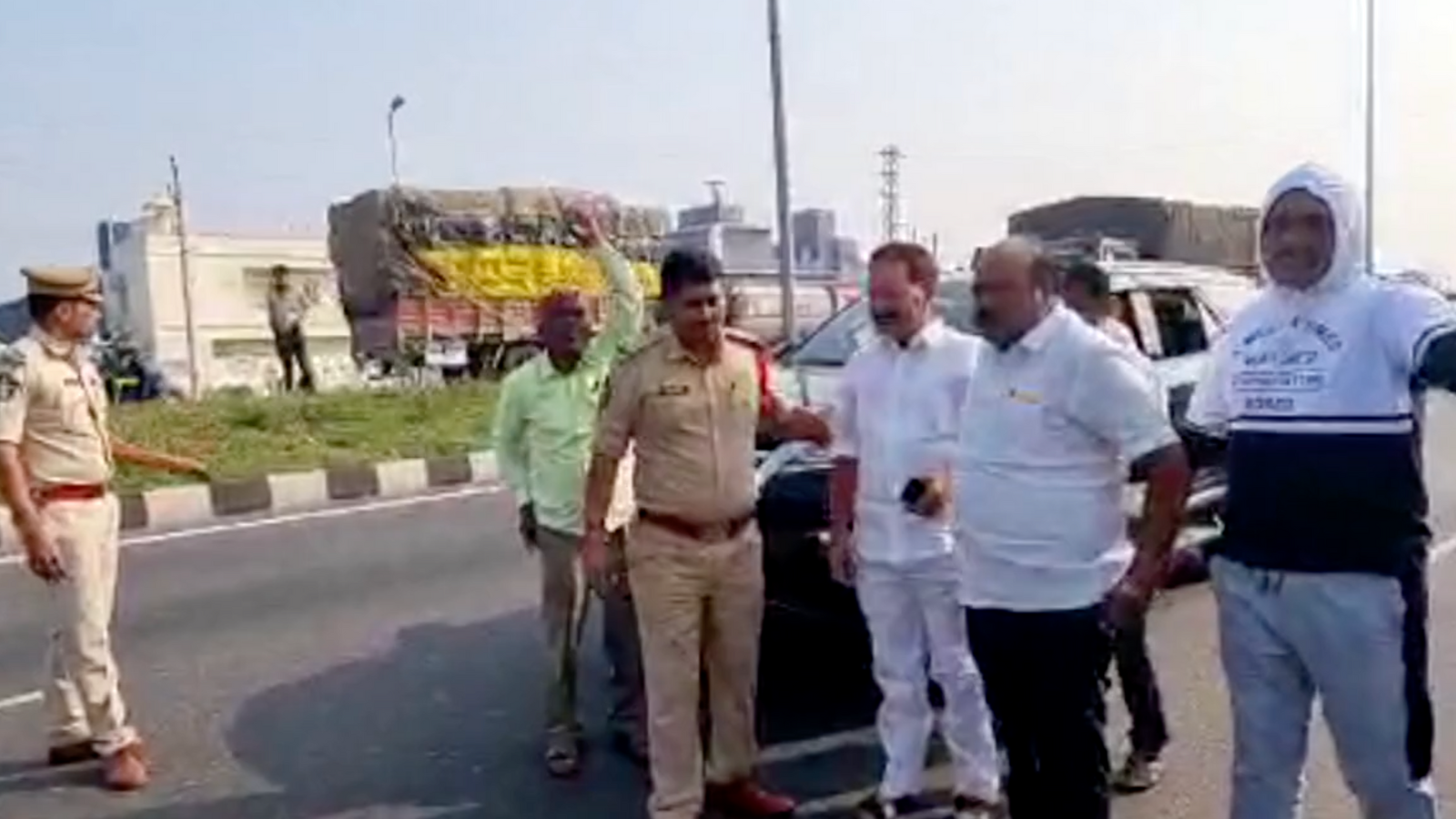 AP: Police detains TDP state secretary Ananda Babu Nakka