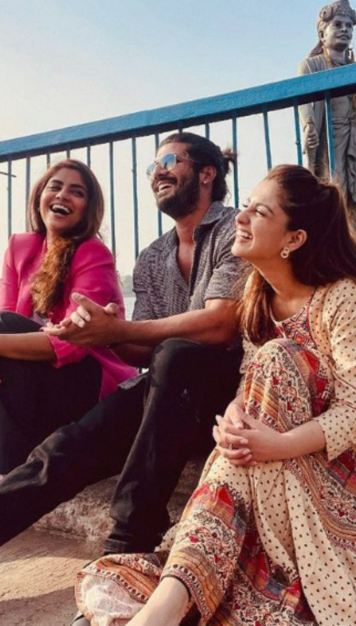 Unseen video of Sheezan Khan carrying Tunisha Sharma to the hospital ...