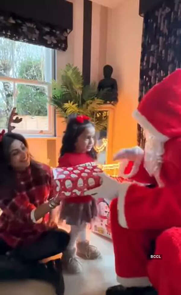 Shilpa Shetty celebrates Christmas with family in London; see pics