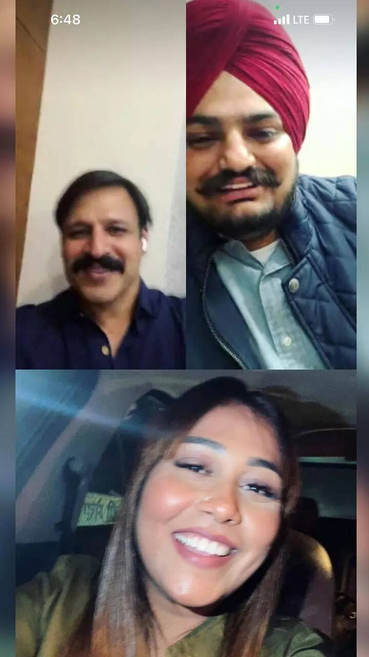 Afsana Khan face timing her favorite person