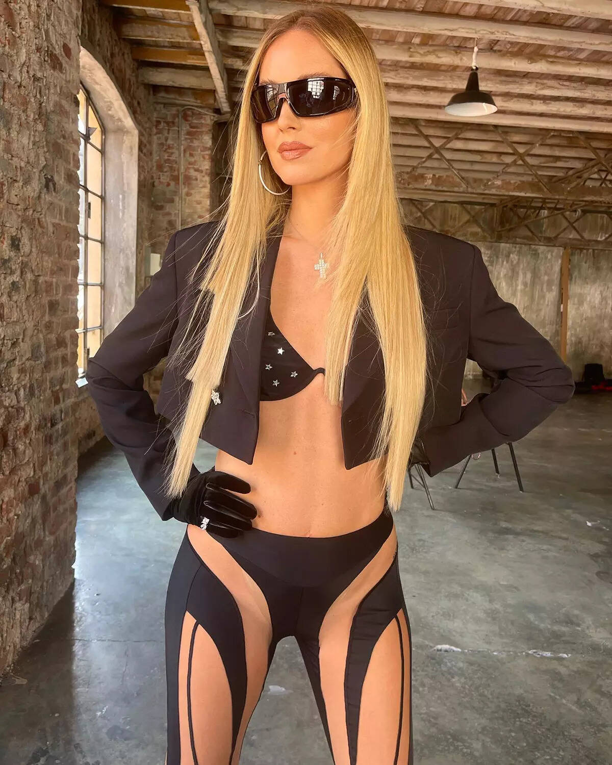 Fashion Blogger Chiara Ferragni ups the glam quotient