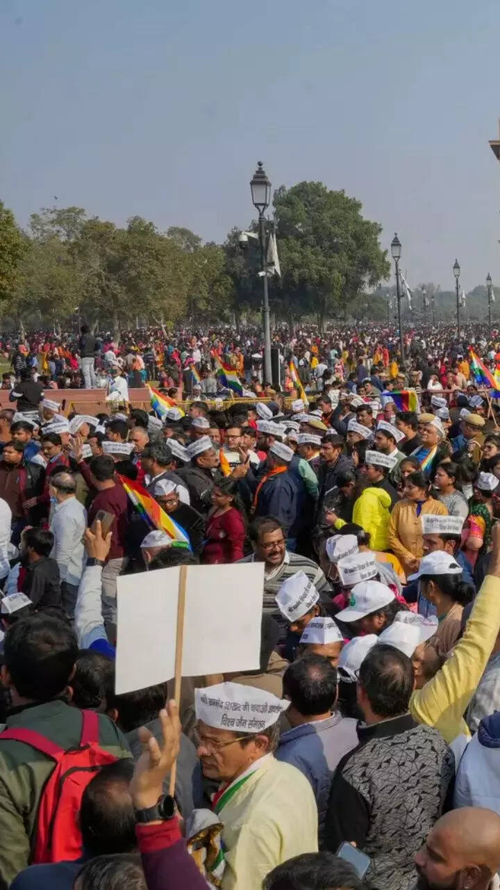 Jain community takes out rally in Mumbai against Jharkhand govt's ...