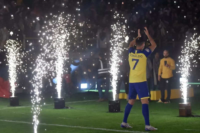 In pictures: Ronaldo, family given heroes' welcome at Al Nassr unveiling in  Riyadh - Sportstar