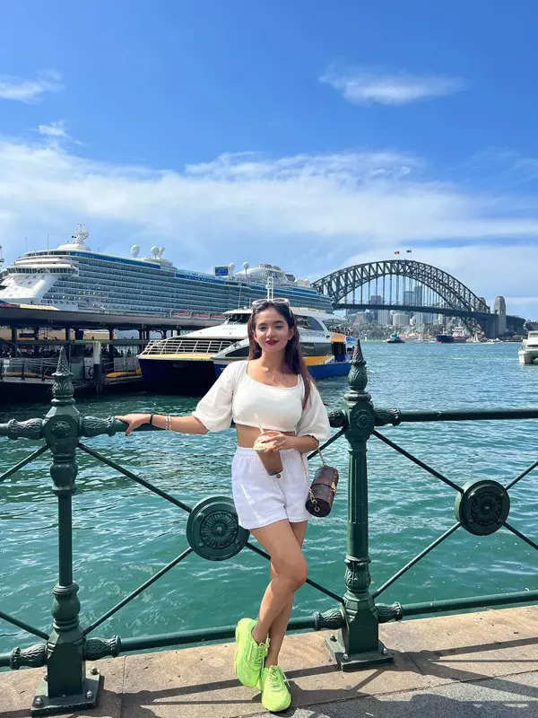 Anushka Sen is trending for her stunning Australia vacation pictures