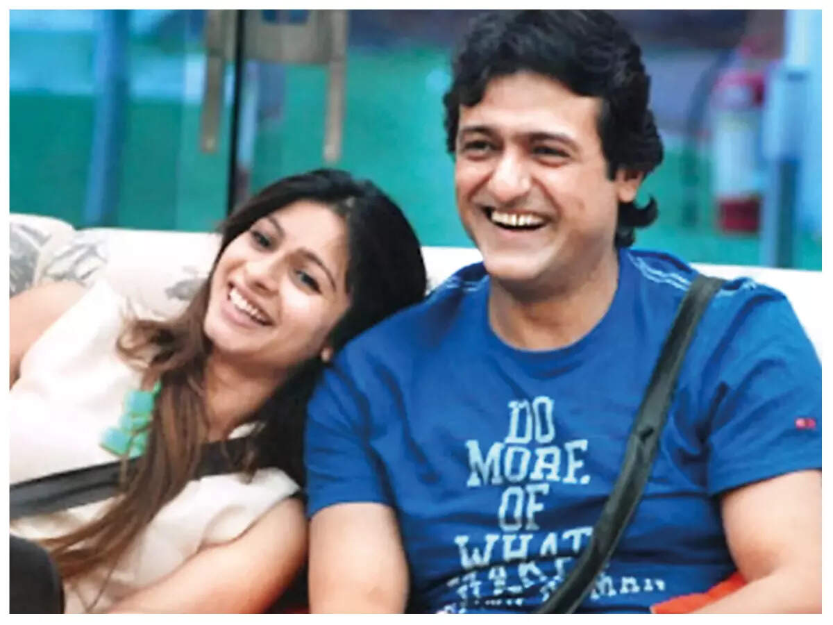 Tanishaa Mukerji and Armaan Kohli in 'Bigg Boss 7'