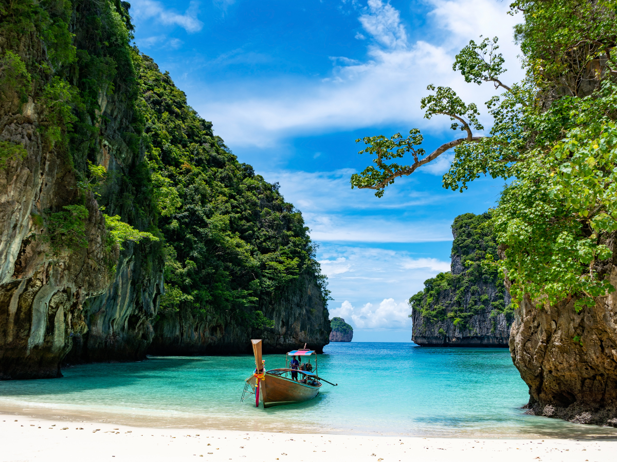 Thailand plans to impose tourist fee of INR 734 from June Thailand plans to impose tourist fee of INR 734 from June