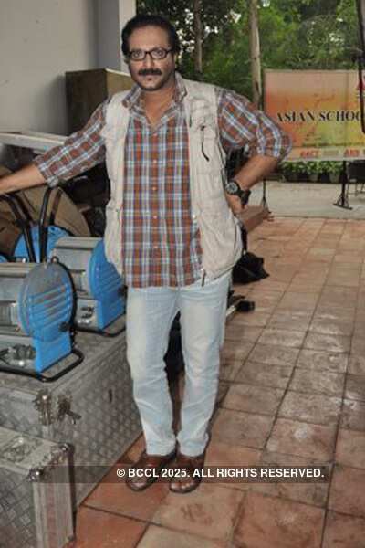 Film 'Mahurat': 'Dharna Unlimited'