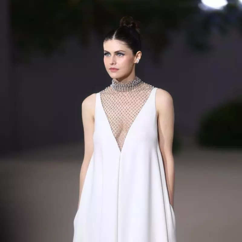 In pictures: Alexandra Daddario's chic style to amp up your wardrobe game