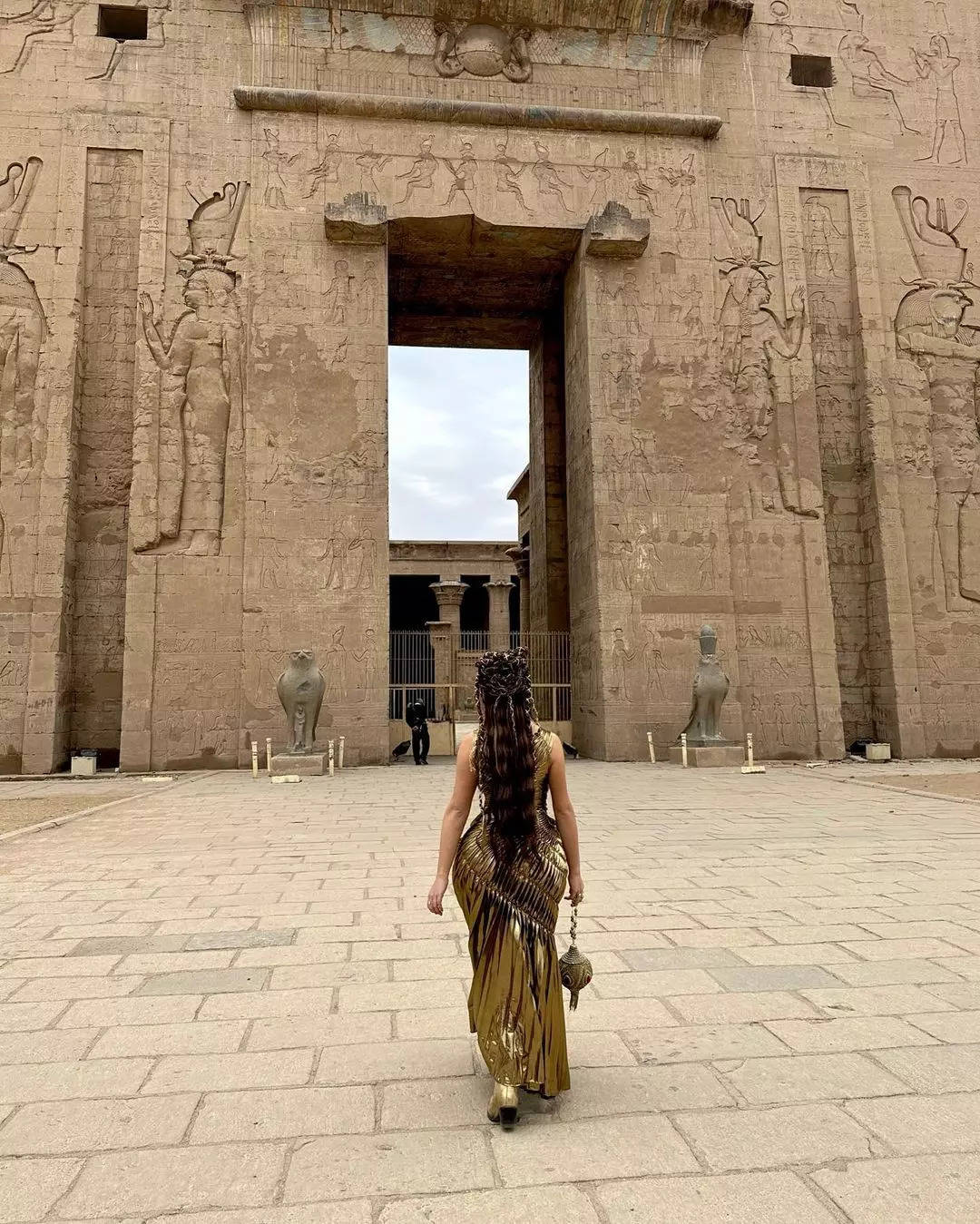 Mesmerising pictures of Instagram sensation  as an Egyptian Queen