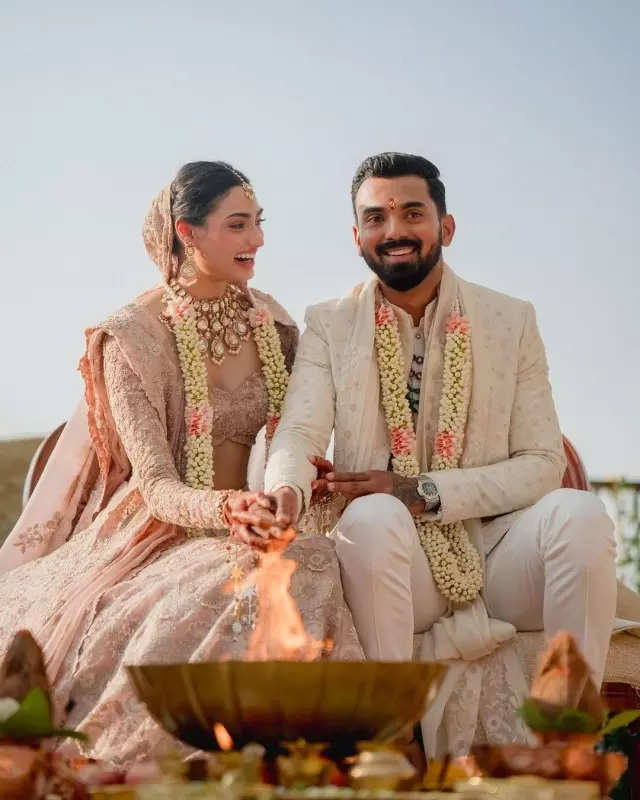 First pictures of KL Rahul and Athiya Shetty's wedding are out, take a look inside their fairytale-style ceremony
