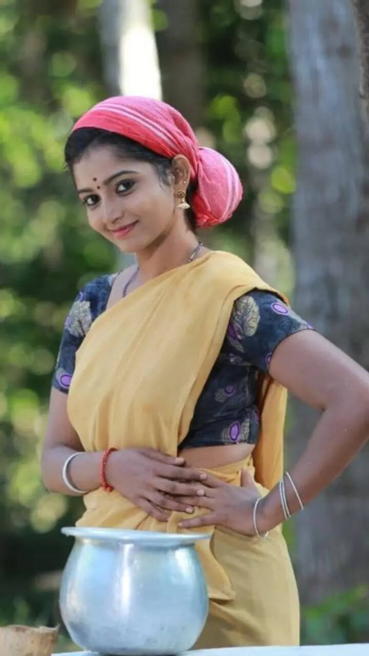 Here's how the new daily soap 'Brahmamudi' which replaced Karthika