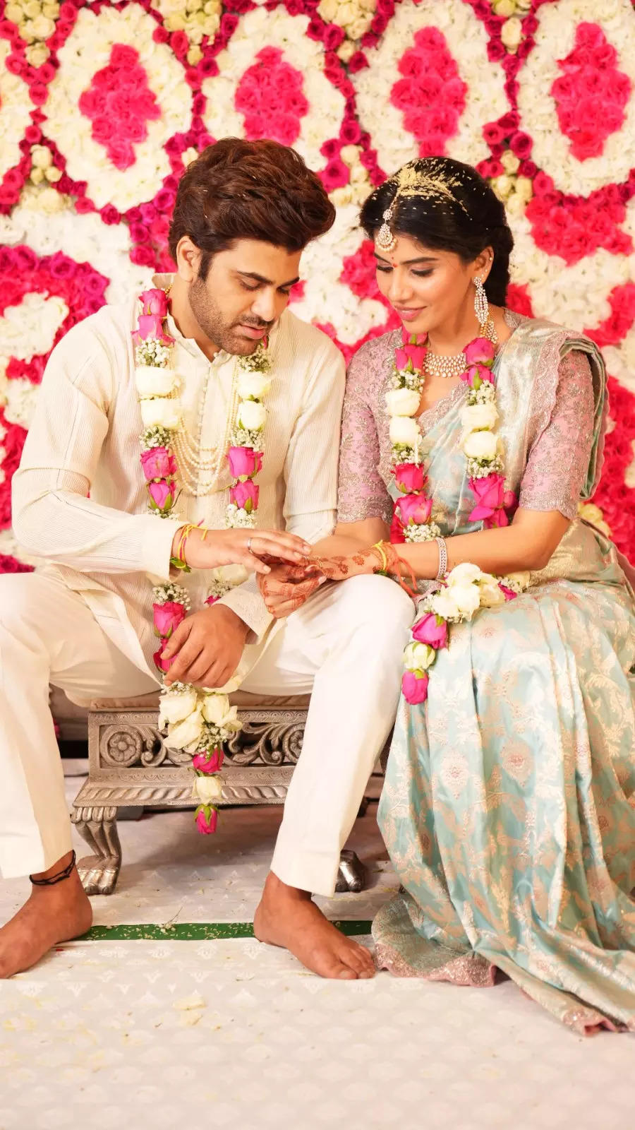 10 loved up pictures of Sharwanand and his fiancé Rakshita | Times ...