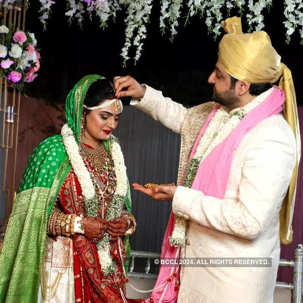 Inside pictures from Krishna Gokani and Khanjan Thumbar’s wedding ceremony